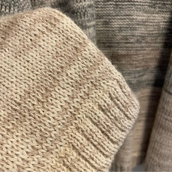 Garnett Hill 100% Baby Alpaca Knit Cardigan Sweater - Picture 3 of 10